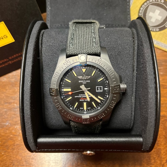 Breitling Avenger Blackbird - Picture 4 of 6